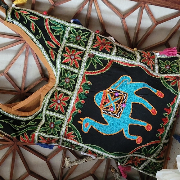 NEW BO HO TASSEL EMBROIDERED MULTI HANDBAG UNIQUE - Picture 9 of 16